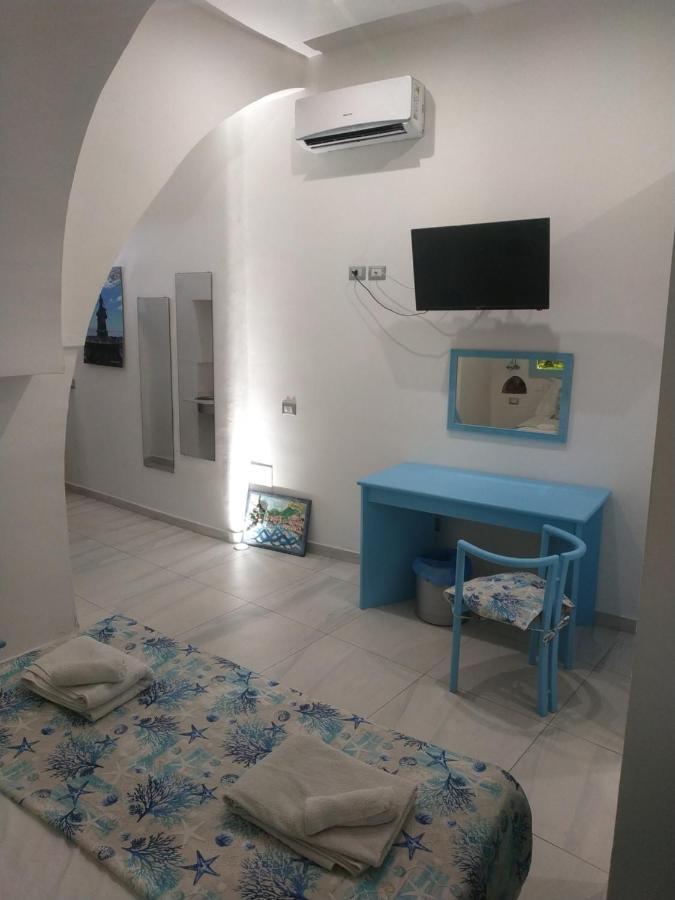 Suite Sul Mare Giardini Naxos Exteriér fotografie