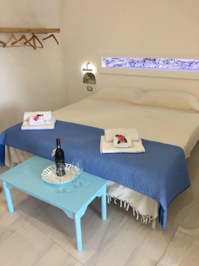 Suite Sul Mare Giardini Naxos Exteriér fotografie